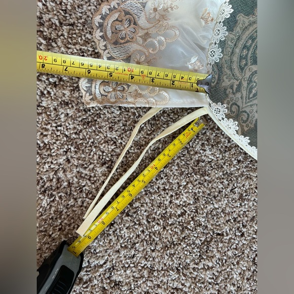 Lace Anti-Slip Chair Pad Seat Cushion with Tie Square raffles Hanging 50x50cm - Picture 9 of 10